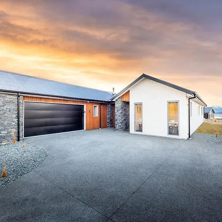 Supernova Villa Lake Tekapo Exterior photo